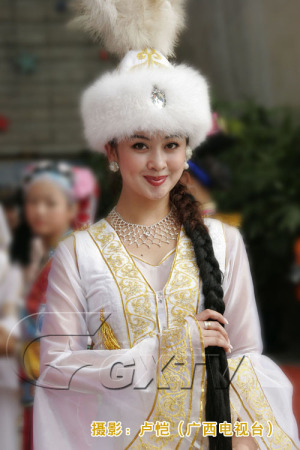 Үлкен әйелдер бейнеленген порно комикс